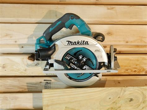 Makita 36V Circular Saw Review - Tools In Action - Power Tool Reviews