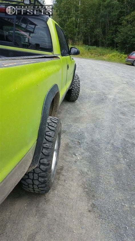 2000 Dodge Dakota With 15x8 27 Alloy Ion Style 171 And 31 10 5R15 Wild