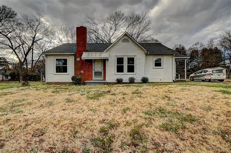 824 Hamrick St Shelby Nc 28152 House Rental In Shelby Nc