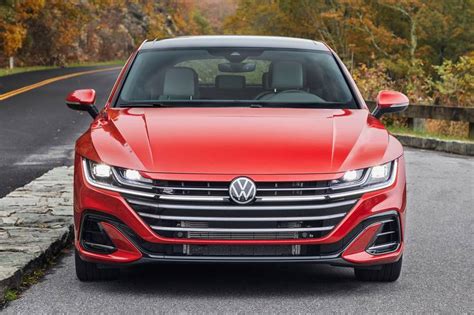 2022 Volkswagen Arteon Pictures - 50 Photos | Edmunds