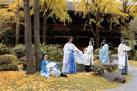 汉服出行日 来望江楼公园欣赏中华传统服饰之美 搜狐大视野 搜狐新闻