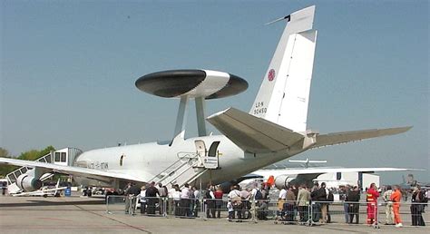 Awacs Fliegende Aufkl Rungs Und Leitzentrale Der Nato