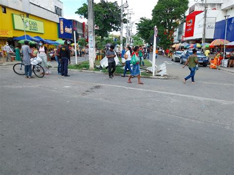 Rua Marechal Deodoro é aberta nos dois sentidos nesta segunda feira 29