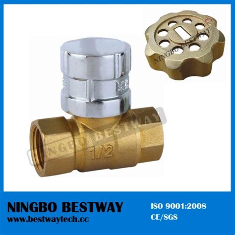 Angle Type Lockable Brass Water Meter Ball Valve With Magnetic Lock