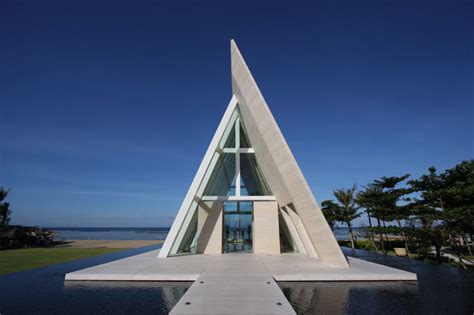 8 Modern Churches Around The World With Cutting Edge Architecture