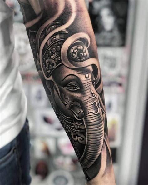 Pin by HENRIQUE MOTA on Chest Tattoo Ideas | Ganesha tattoo, Hand ...