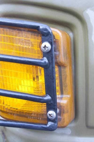 Schutzgitter für Blinker vorn passend für VW Bus T3 rechts und links