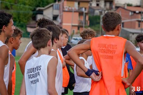 Al via l attività della scuola calcio della Fair Play Messina Juventus