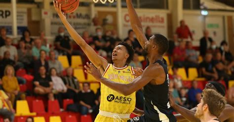 Basket Ball Leaders Cup Pro B Saint Vallier Diminu Pour Affronter