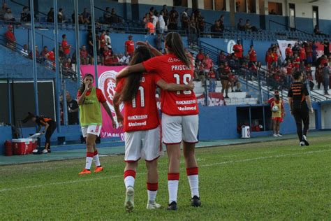 Gurias Coloradas Quebram O Tabu E Vencem O Corinthians Em S O Leopoldo