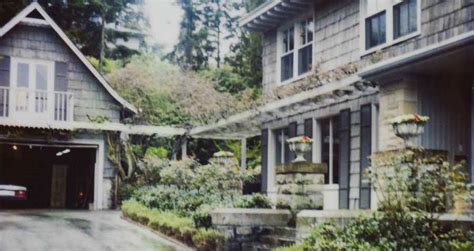 Kurt Cobain Mansion Inside House