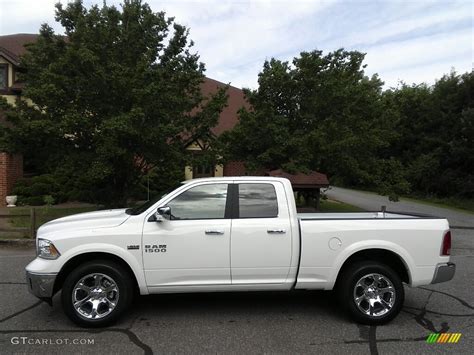 Bright White 2017 Ram 1500 Laramie Quad Cab 4x4 Exterior Photo 120877100