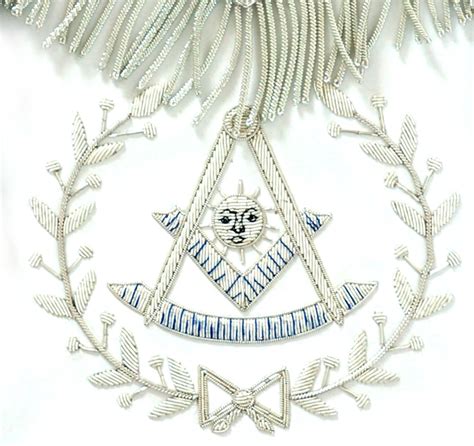 Fringed Past Master With Embroidered Border Masonic Apron