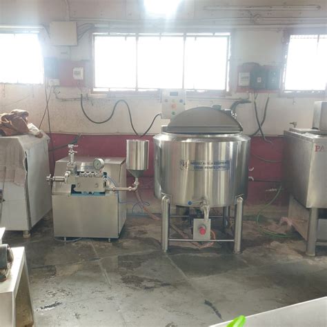 Ss Vertical Milk Pasteurizer Tank Capacity Litres At Rs