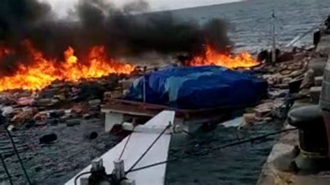 Ini Kondisi 3 ABK Kapal Nelayan Yang Terbakar Di Pulau Sapudi Sumenep