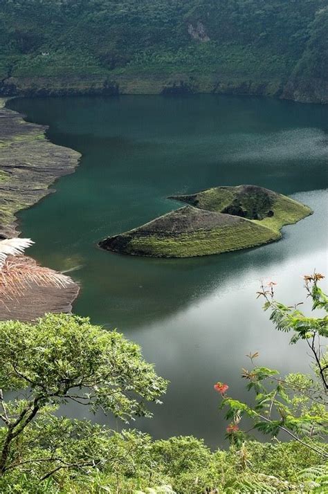 Kota Di Gunung Galunggung Tasik