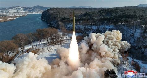 北朝鮮、ミサイル発射実験に成功 極超音速型 写真1枚 国際ニュース：afpbb News