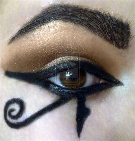 Pin By Patty Baker Smith On Its In The Eye Egyptian Makeup Eye