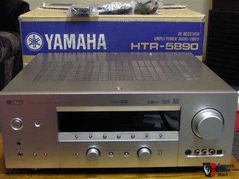 Yamaha Htr Av Surround Receiver Photo Canuck Audio Mart