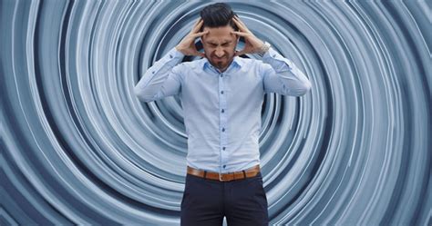 types  vertigo  symptoms  treatment