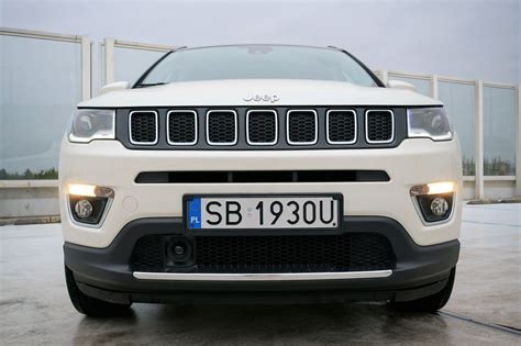 Jeep Compass kompaktowy SUV który nie boi się terenu Motofakty