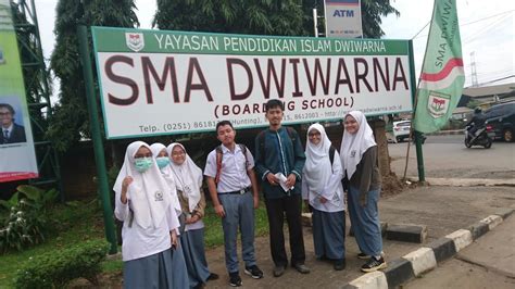 Sma Dwiwarna Bogor Looking Around Youtube