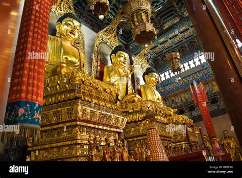 Zhenjiang Temple Hi Res Stock Photography And Images Alamy