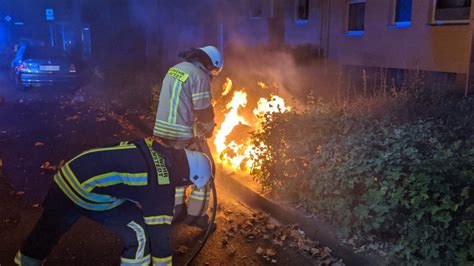 In Der Nacht Gingen Zwei M Llcontainer In Flammen Auf Regionalheute De