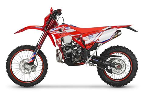 Betamotor RR 300 2T Enduro Racing 2016 Prezzo E Scheda Tecnica Moto It