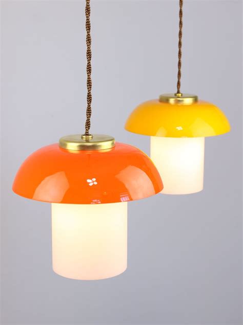 Mid Century Mushroom H Ngelampe Aus Orangefarbenem Glas Messing Bei