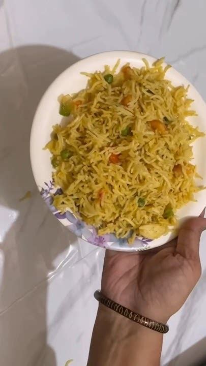 सबसे आसान तरीक़े से बनाए बच्चों का फेवरेट टेस्टी Fried Rice ॥how To