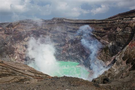 Kumamoto Mt Aso Caldera Qzsl M Japanization