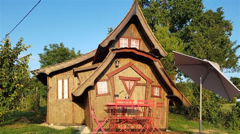 Bed Breakfast Les Insolites les Casas la Champrenière in Le Boupère