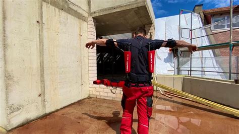 Exoskelett für den Bau Hilti EXO 01 Testvideo Sehr zu empfehlen