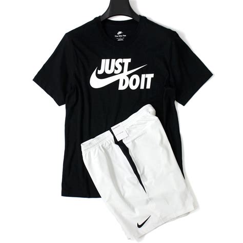 Yahoo オークション 新品 Nike ナイキ 半袖 Tシャツ ハーフパンツ 上