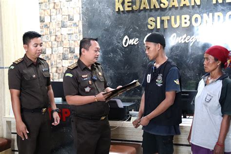 Kejari Situbondo Selesaikan Kasus Pencurian Ringan Dengan Restorative