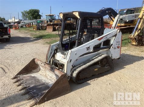 2019 Bobcat T450 Compact Track Loader In Lake Worth Texas United