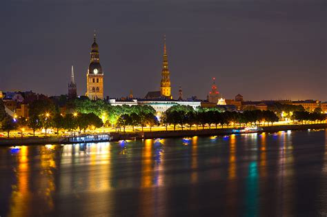 Pictures Latvia Riga Night Rivers Street lights Trees Houses Cities