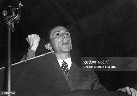 50 Speech Of Joseph Goebbels 1897 1945 Stock Photos High Res Pictures