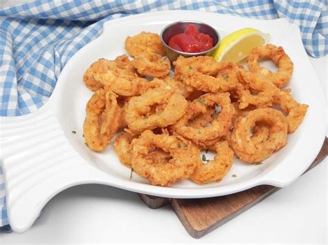 The Best Dipping Sauces For Calamari