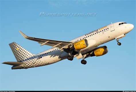 Ec Lvu Vueling Airbus A Wl Photo By Samuel R Ler Id