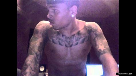 WOW Chris Brown Nude Penis Pics 25 Pics Male Celebs
