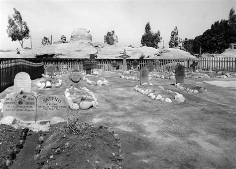 Nostalgia on Wheels: Knott's Berry Farm Photo History - 1940's - Early 1960's