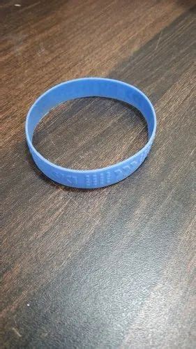 Blue Silicone Wrist Band Packaging Type Packet At 6 Piece In Mumbai