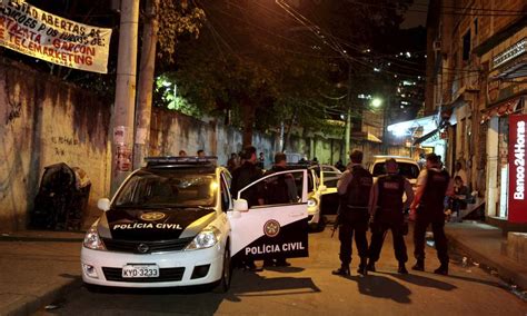 Comerciante é Assassinado No Morro Dos Macacos Em Vila Isabel Jornal