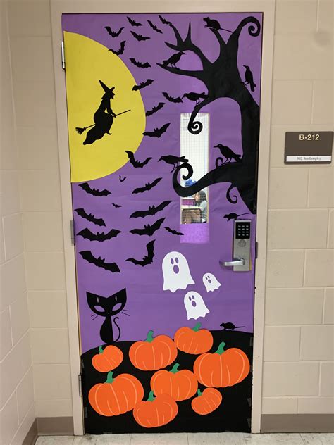 Pin By Sophia Jing On Halloween Halloween Door Decorations Classroom