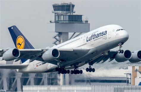 Lufthansa Enviar Mais Quatro Airbus A Para Armazenamento De Longo