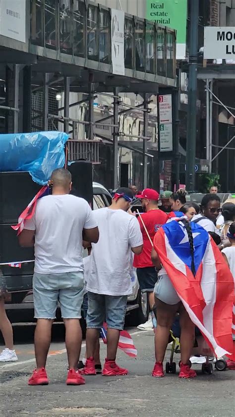 Nyc Views Puerto Rican 🇵🇷 Day Parade Shorts Youtube