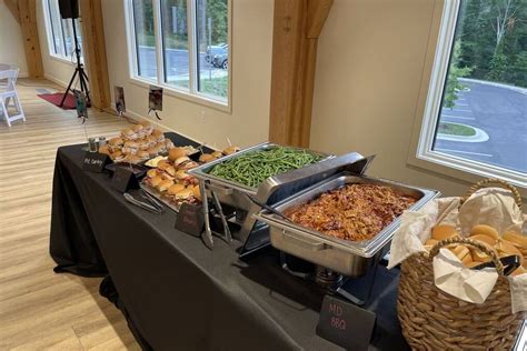 Pit Boys Wedding Caterers Annapolis Md Weddingwire