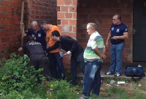 G1 Pm Encontra Corpos De Dois Jovens Em Rua Da Zona Leste De Teresina